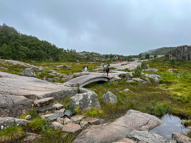 http://www.itonaika.com/column/images/Preikestolen002.jpg